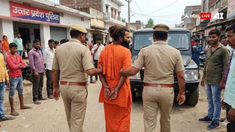 Muzaffarnagar police action under ‘Kalnemi’ campaign, begging in the guise of a sadhu arrested