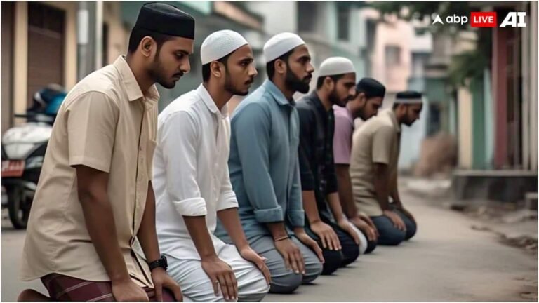 Malegaon News: Controversy over offering Namaz in Malegaon Municipal Corporation office, case registered against 7 people