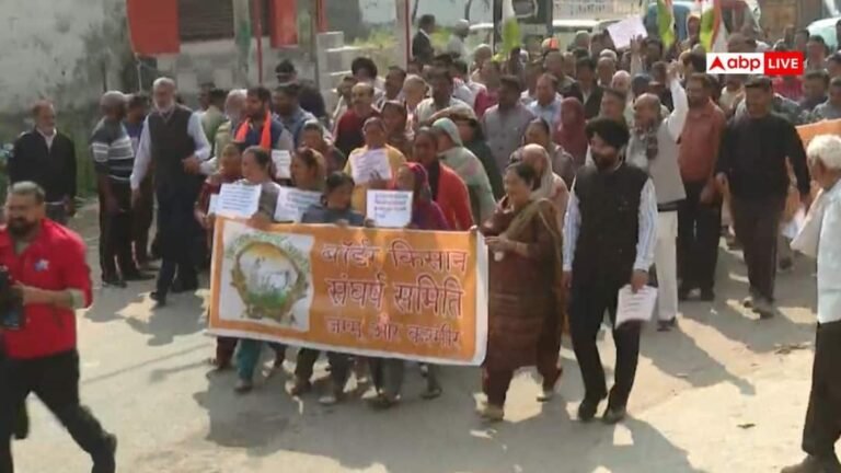 Jammu: Farmers protest on the border for the land beyond the fencing, demanding ownership rights.