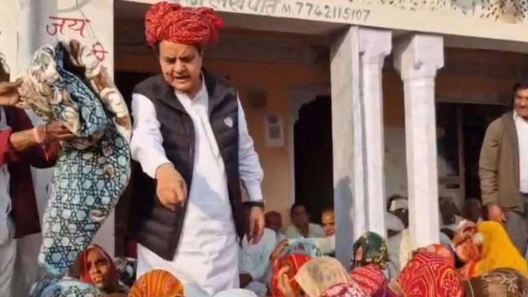 Act of former BJP MP! First asked names, then snatched blankets from Muslim women, said- ‘It is my personal program’