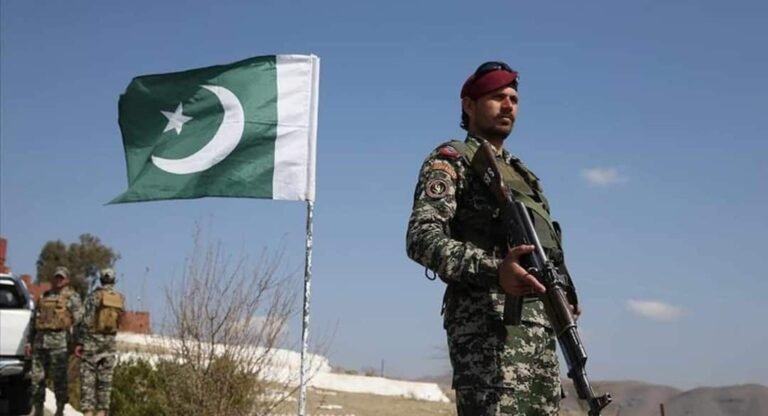 Several blasts on the border of Afghanistan, Pakistan claims – ‘Destruction of four posts’