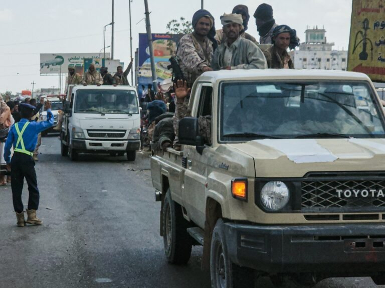 One killed, 11 injured in Yemen after security forces disperse STC storming | Conflict News