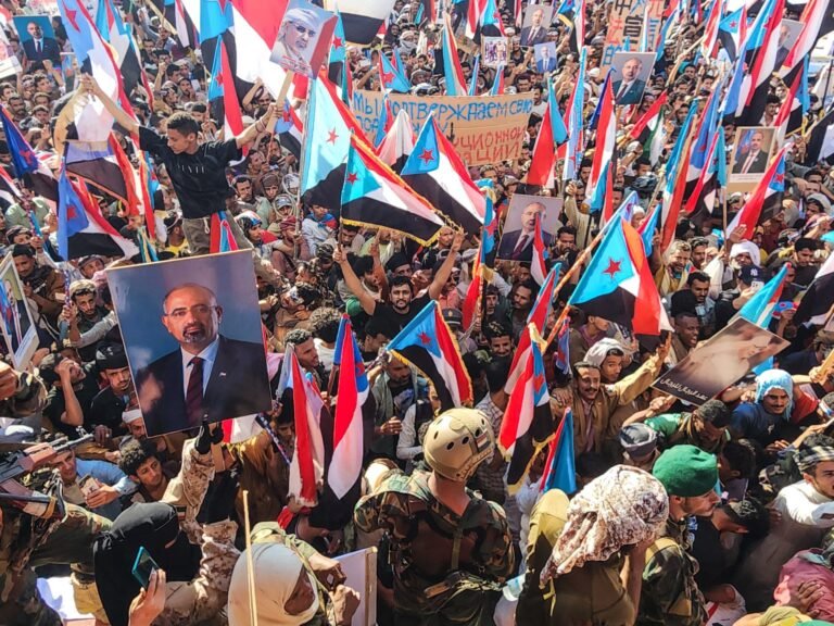 Many killed in south Yemen as crowd linked with STC storms gov’t building | Conflict News