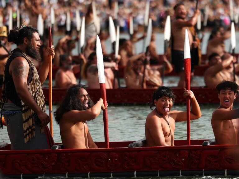 New Zealand deputy PM heckled day after saying colonisation good for Maori | Indigenous Rights News