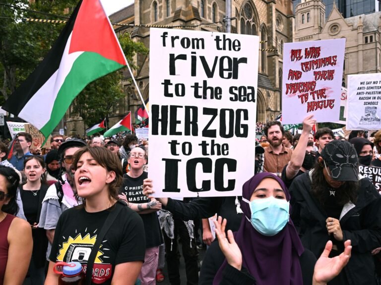 ‘War criminal not welcome’: Australians rally against Israeli president | Gaza News
