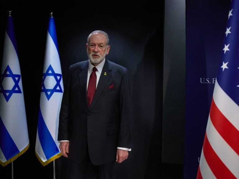 The Carlson-Huckabee interview may be the wake-up call Americans needed | Politics