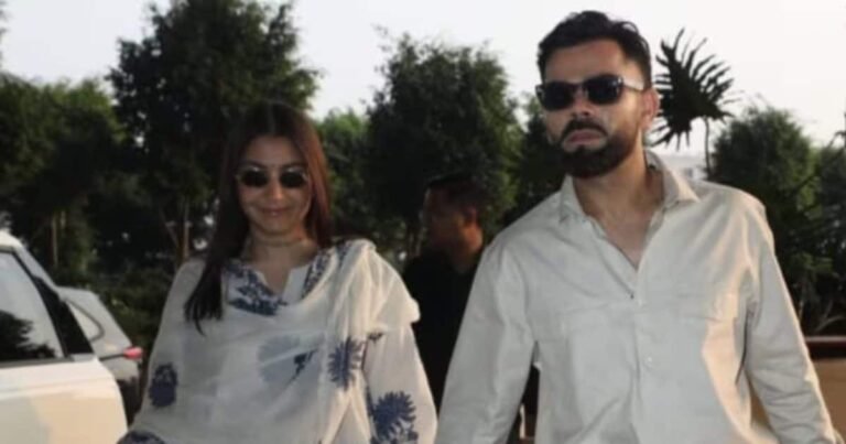 Anushka Sharma-Virat Kohli spotted, kept airport look simple and comfortable, posed for paparazzi, video viral