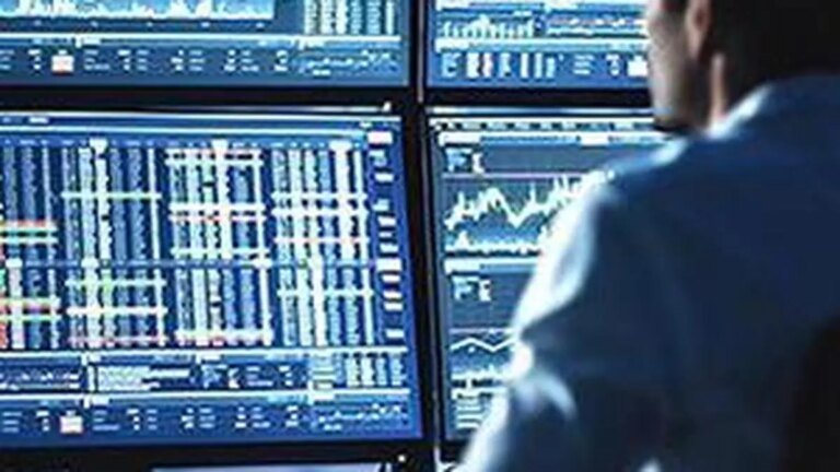 Why one should focus on IT stocks, Vakrangee, IEX, Varroc, Yaan Enterprises, Kinetic Engineering, Bajaj Electricals, Nazara, YES Bank in today’s trade