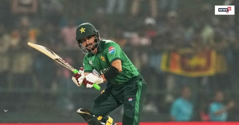 Sahibzada Farhan breaks Virat Kohli Record: Pakistan cricket team’s opener batsman Sahibzada Farhan breaks a big record of Virat Kohli in T20 World Cup.