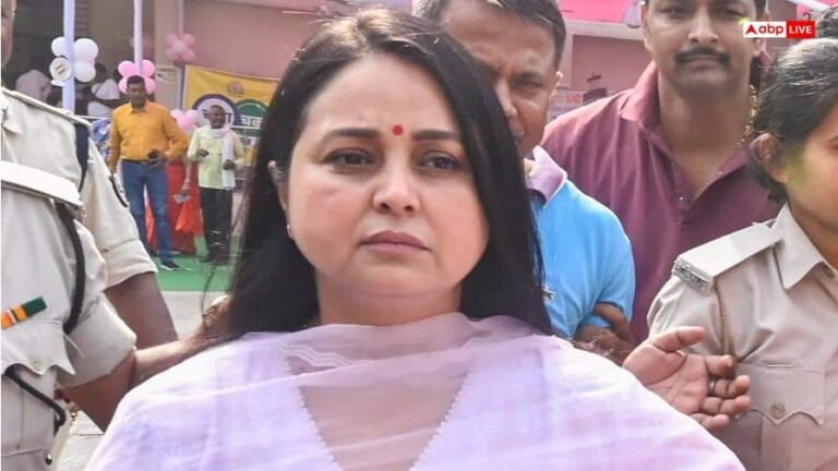 Mamata Banerjee got Rohini Acharya’s support on SIR controversy, questions raised on Election Commission