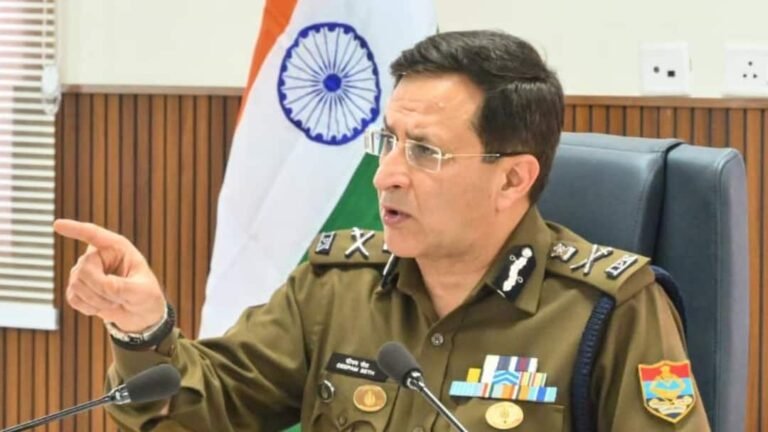 DGP of Uttarakhand reviewed law and order, 3 policemen suspended for negligence