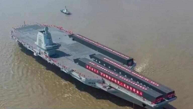 170 mph speed, 30 ton fighter… brakes in 0.2 seconds! China’s electromagnetic miracle in the sea