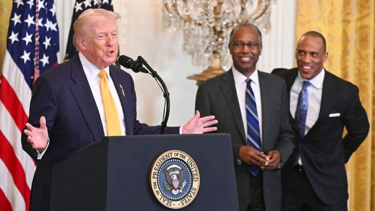 Trump announces Ben Carson to receive Presidential Medal of Freedom
