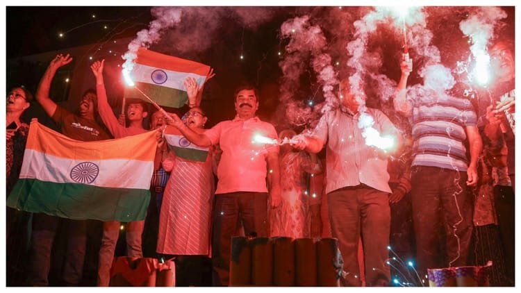Ind Vs Pak: India’s big victory over Pakistan, celebratory atmosphere across the country; ‘Bharat ki Mata ki Jai’ on every person’s tongue – Ind Vs Pak: India Wins T20 World Cup 2026 Match Against Pakistan In Colombo Celebrations Photos
