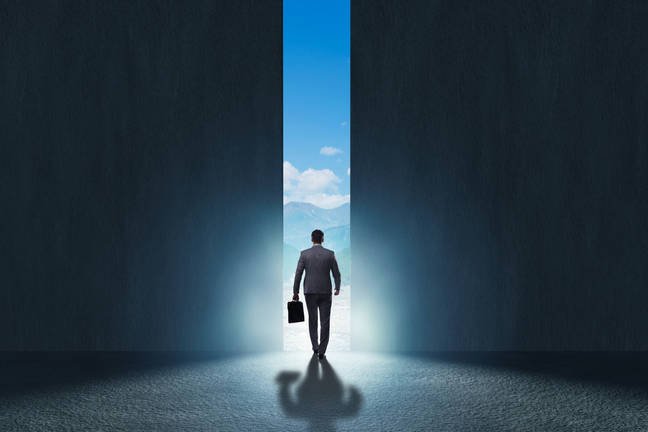 Workday CEO steps down amid layoffs and market jitters • The Register