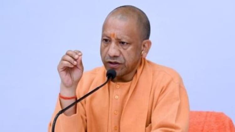 Up:UP government is strict regarding public hearing of DM and SSP, now issued these orders; Chief Minister Yogi is angry – Up Chief Minister Yogi Adityanath Office Will Monitor Public Hearings Of DM And SSP