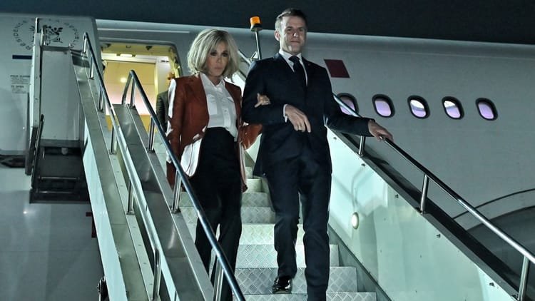 Macron India Visit: French President Macron arrives in Mumbai, will hold bilateral talks with PM Modi today – Macron India Visit Pm Modi Ifyi Inauguration, Bilateral Engagements Mumbai