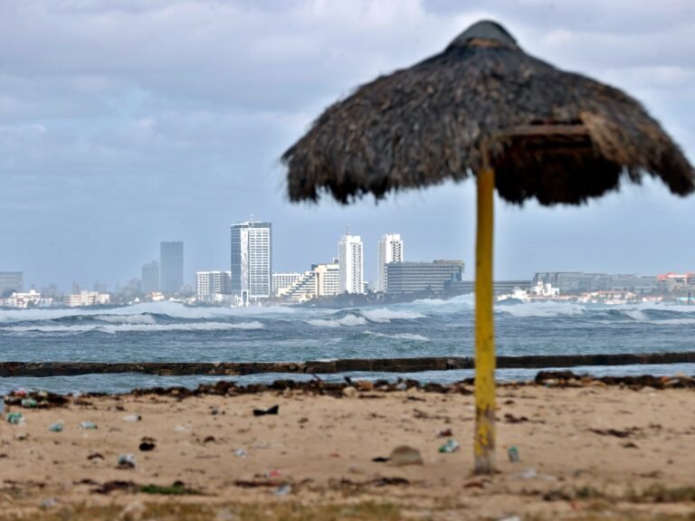 Cuban border agents fire upon Florida-tagged speedboat, killing four | Military News