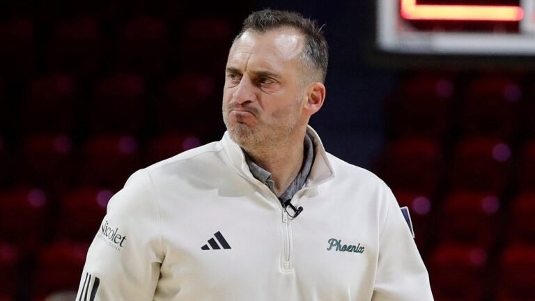 NCAA basketball: Green Bay’s Doug Gottlieb suspended after rant