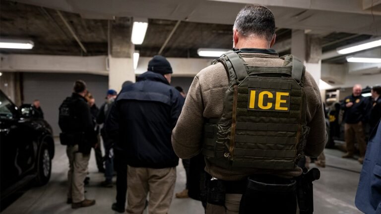 Federal judge raises concerns Trump administration not complying with ICE