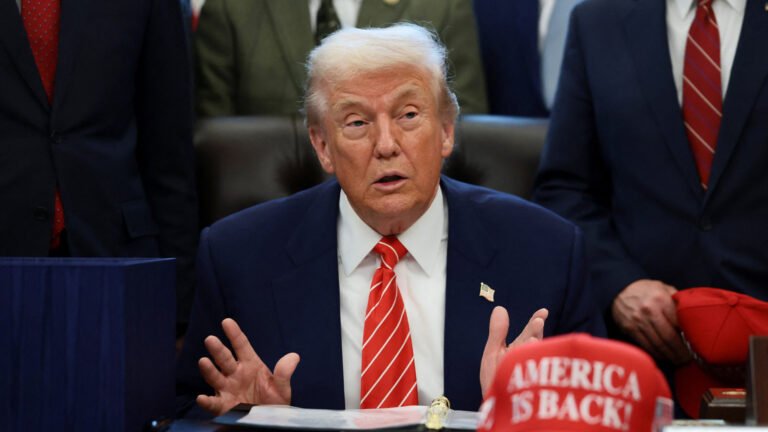 Trump hits out at reporter for question on Epstein survivors | Donald Trump