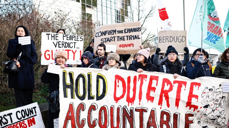 Video: Protests as ICC hearings start for ex-Philippine leader Duterte | Politics