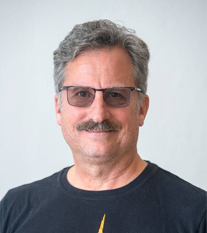 Agile Manifesto co-author ‘smitten’ with vibe coding • The Register