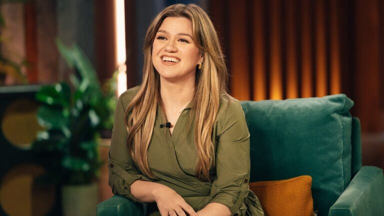 Kelly Clarkson announces her daytime talk show ending after seven seasons
