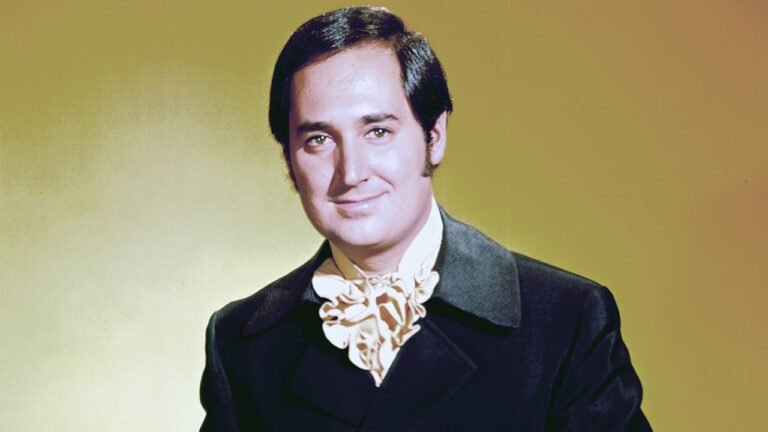 Neil Sedaka dies at 86 after legendary music career spanning decades