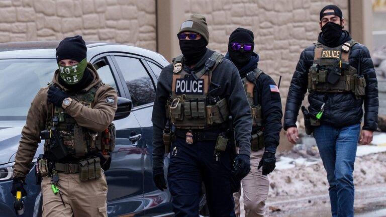 Venezuelan nationals accused of ICE assault released, re-arrested