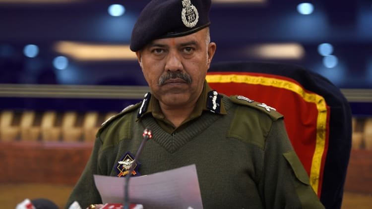 Jammu: Police attacked in Juvenile Home, three including two Pakistani nationals abscond, six policemen suspended – Police Attacked In Juvenile Home Three Including Two Pakistani Nationals Abscond Six Policemen Suspended In Ja