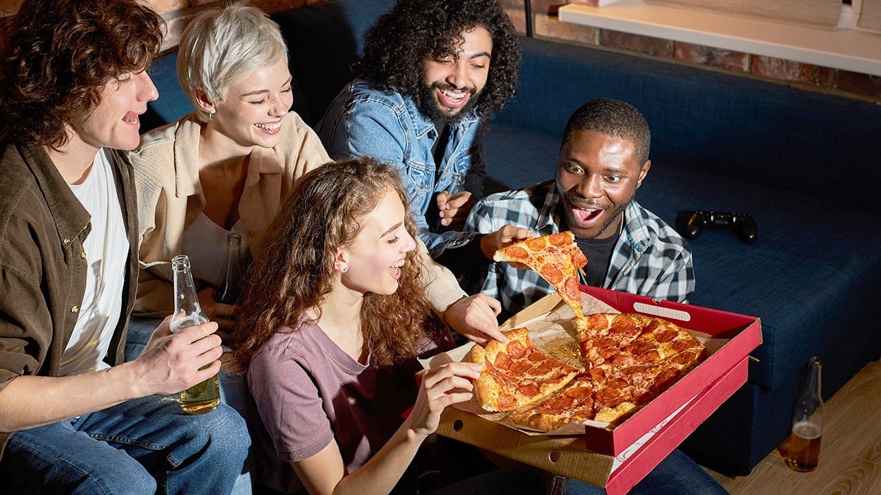 pizza-delivery-superbowl.jpg