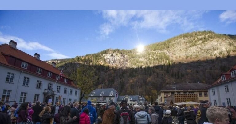 That place on earth, where the sun does not shine for 6 months, provided light by installing huge mirrors on the mountains!