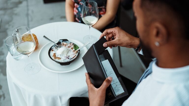 New report reveals America’s most and least generous states for tipping