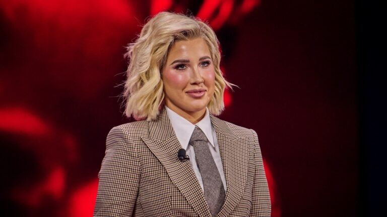 Savannah Chrisley warned by co-hosts not to heed to hateful online comments