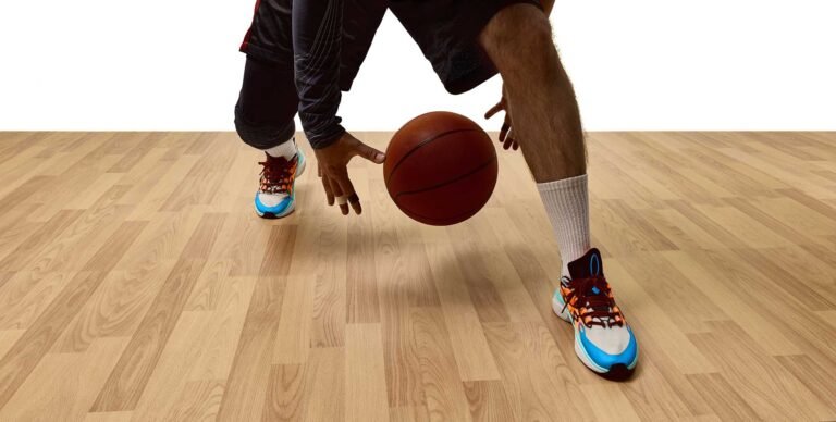 Harvard boffins crack the mystery of squeaky sneakers • The Register