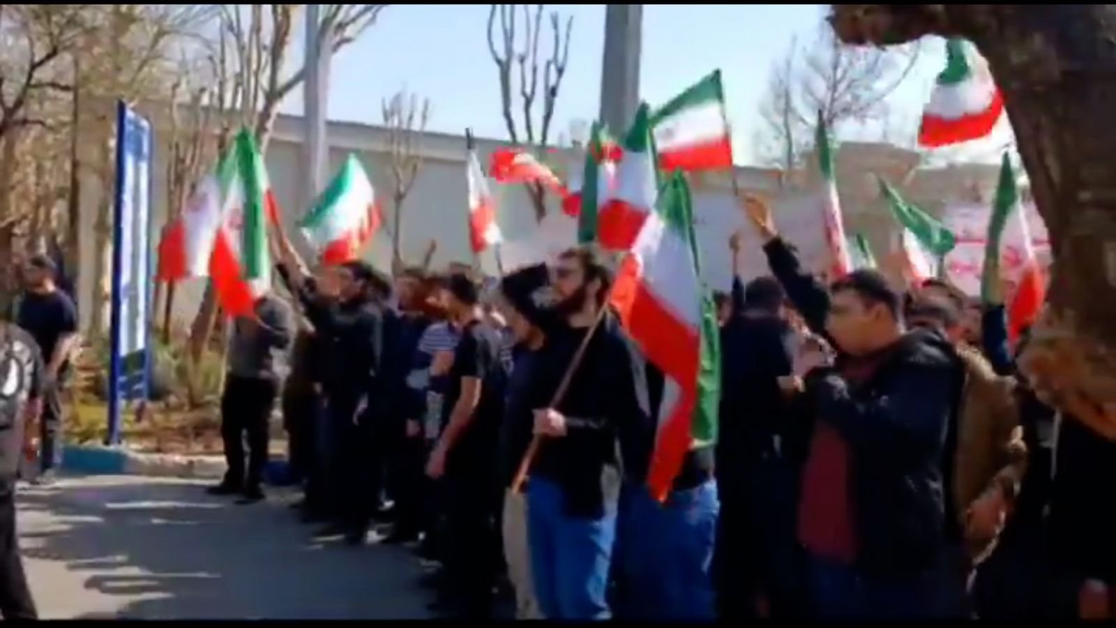 skynews-iran-protest-students_7171417.jpg