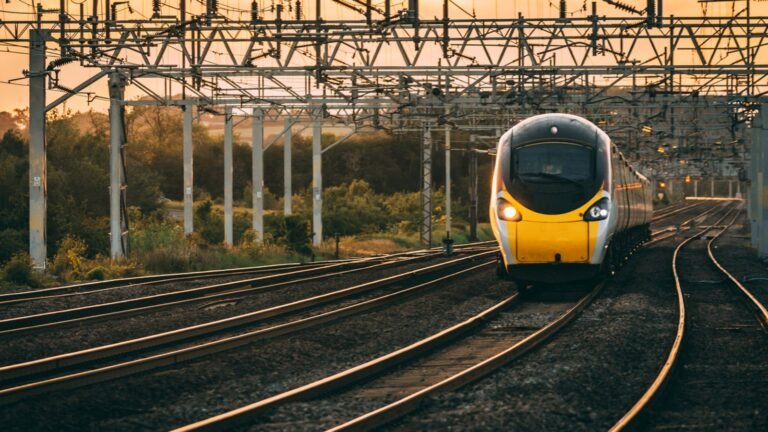 Minimum age for train drivers to be lowered to 18 amid fears of driver shortfall by 2030 | UK News