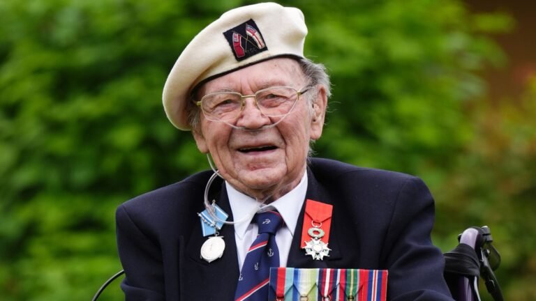 One of Scotland’s last D-Day veterans dies aged 100 | UK News
