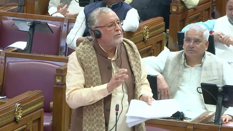 Live: Dispute over unemployment-reservation, SP MLA said – Three-four years of youth are wasted from examination to appointment – Up Vidhan Sabha Live Discussion On Governor’s Address Budget Session Updates In Hindi