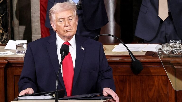 President Trump slams Democrats over tax cuts in State of the Union