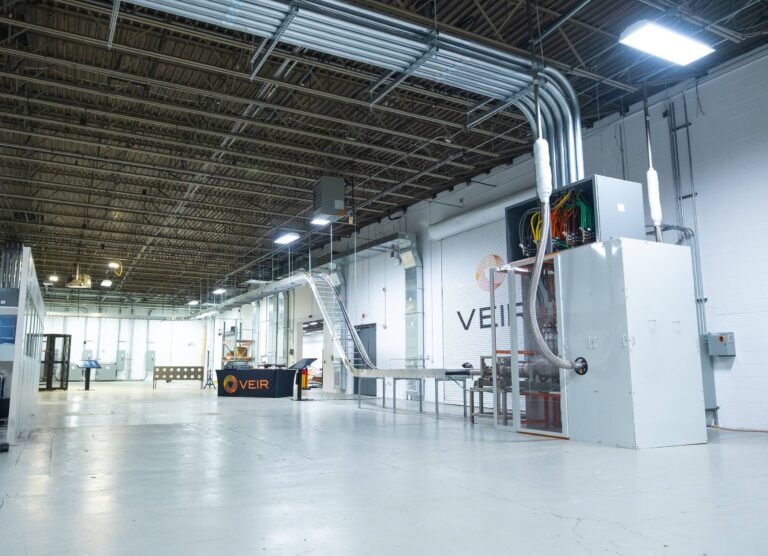 Microsoft touts immature HTS tech for datacenter efficiency • The Register