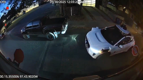 Waymo leads robotaxi market with 15 million driverless rides in 2025