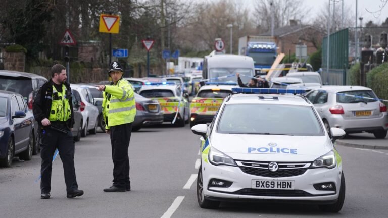 Murder investigation launched after man dies following Birmingham stabbing | UK News