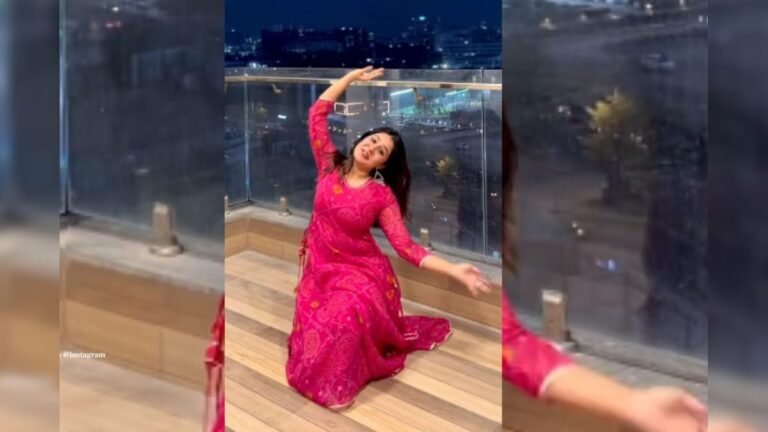 Standing in the balcony, the girl made everyone crazy, did a killer dance, the spectators were left stunned!