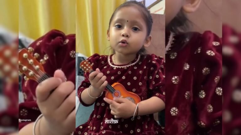 An innocent 3 year old girl sang the song Main Agar Kahoon with a small guitar in her hand, people were shocked to hear her voice!
