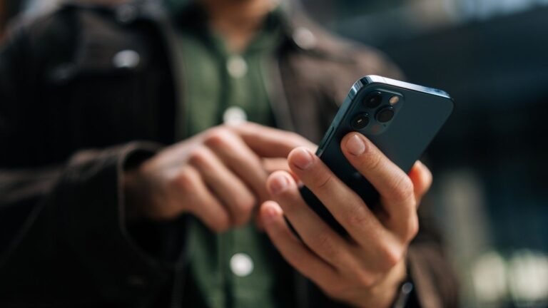 Apple issues iPhone spyware alert and tells users to update iOS operating system | Science, Climate & Tech News