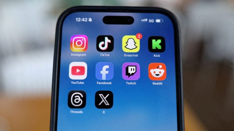 Instagram and Facebook owner Meta ordered to pay £280m for knowingly harming children | Science, Climate & Tech News