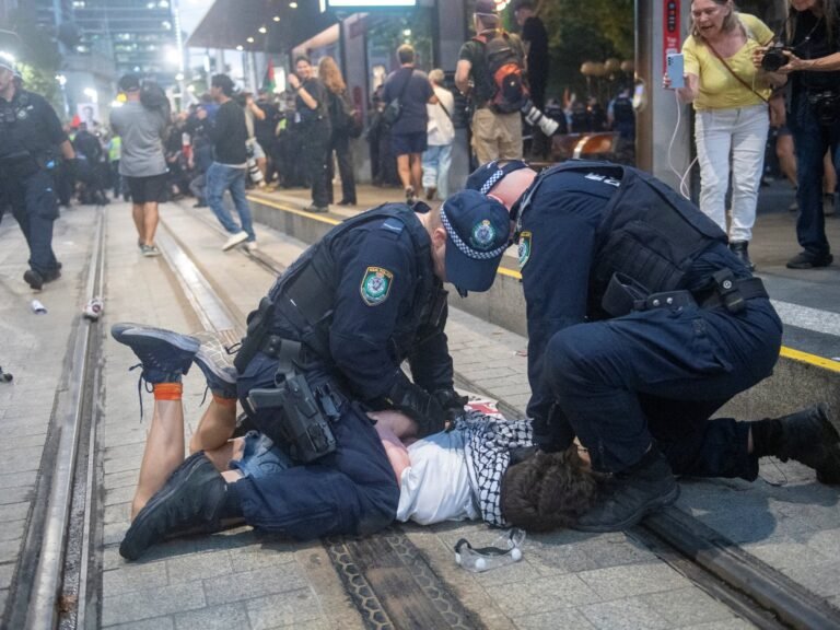 Australia’s post-Bondi crackdown accused of targeting pro-Palestinian voices | Police News