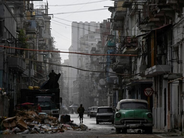 European groups join aid convoy to Cuba amid crippling oil blockade | Politics News